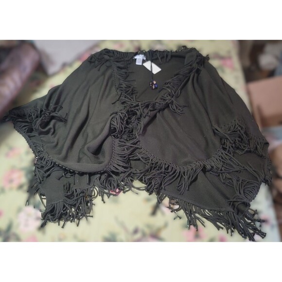 COLDWATER CREEK Fringe Knit Wrap Shawl Sage Green Cape Poncho One Size Brand NEW - Picture 12 of 16